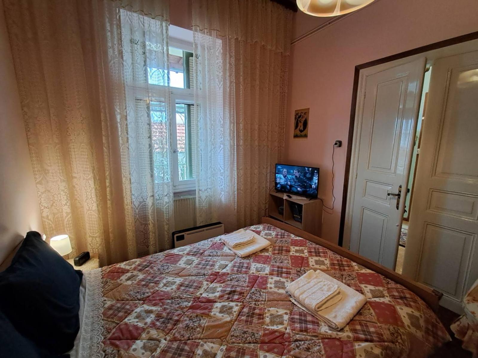 Giannis And Aristi'S House Apartment Кавала Екстериор снимка